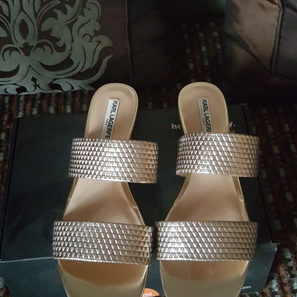 Karl Lagerfeld  Gold Slides  Size 9.5